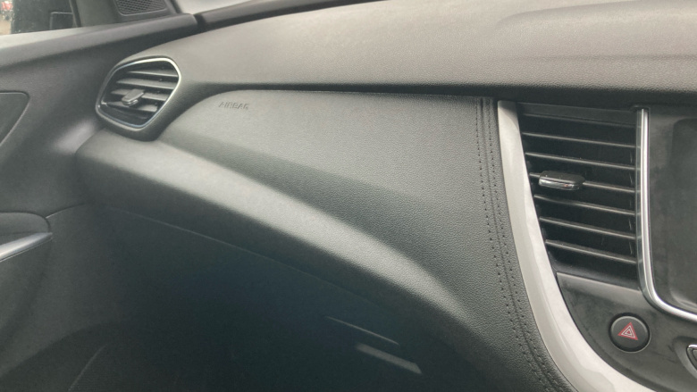 Vauxhall Grandland X 1.2 Turbo SE 5dr Petrol Hatchback